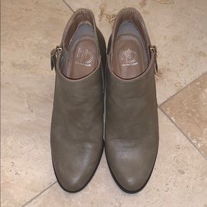 Women’s Wedge Booties